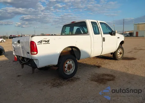 2001 Ford F-350 Lariat/Xl/Xlt из США, поврежденный, VIN 1FTSX31L71EB32093